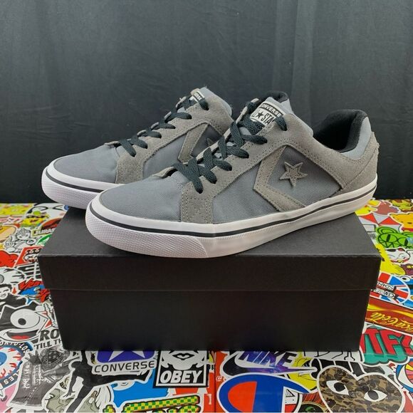 Converse Low Suede Star Size 10.5 Women's - Picture 1 of 11